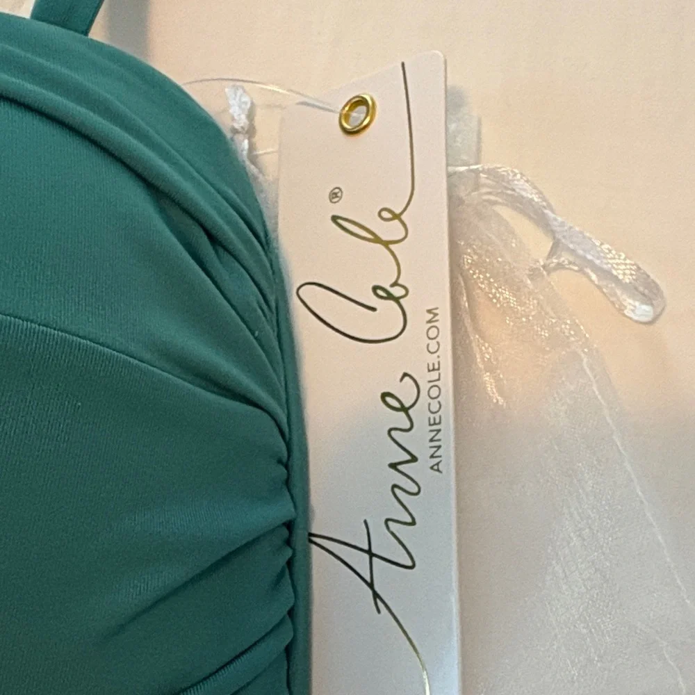 Anne Cole Twist Front Bandeaukini Swim Top